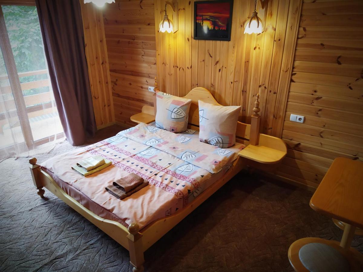Guest House Shafran Yaremche Exterior foto