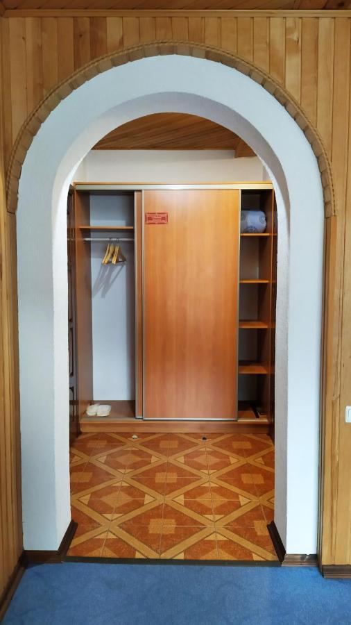 Guest House Shafran Yaremche Exterior foto