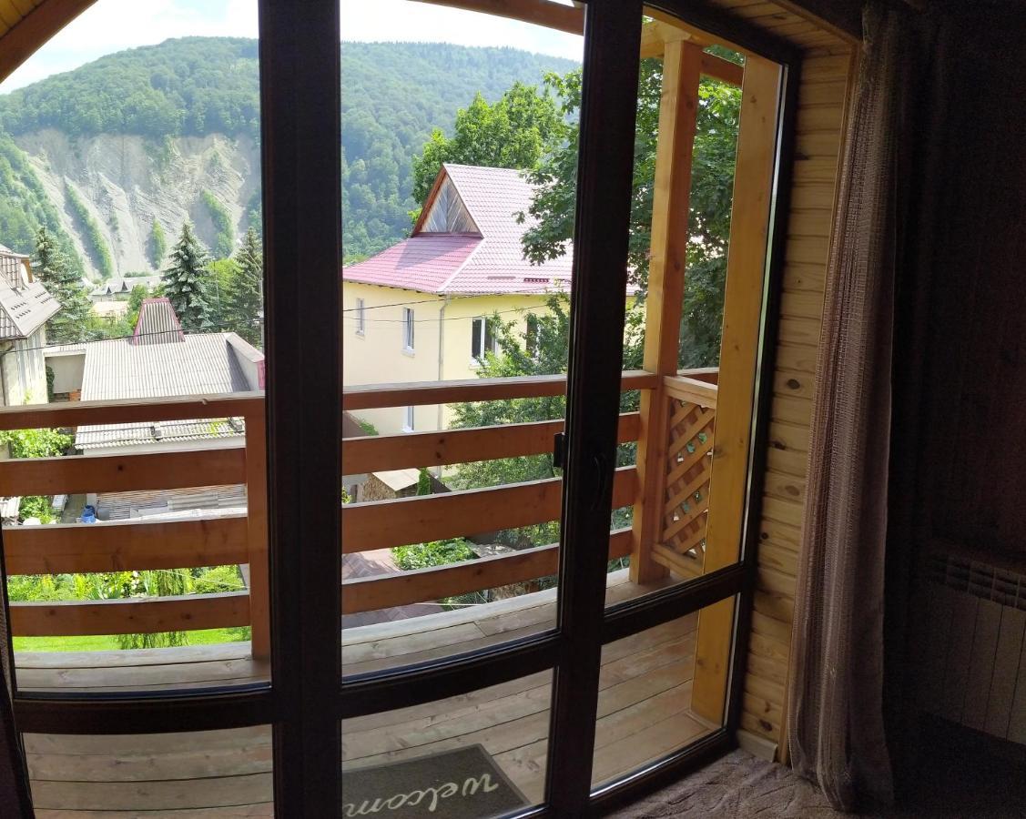 Guest House Shafran Yaremche Exterior foto